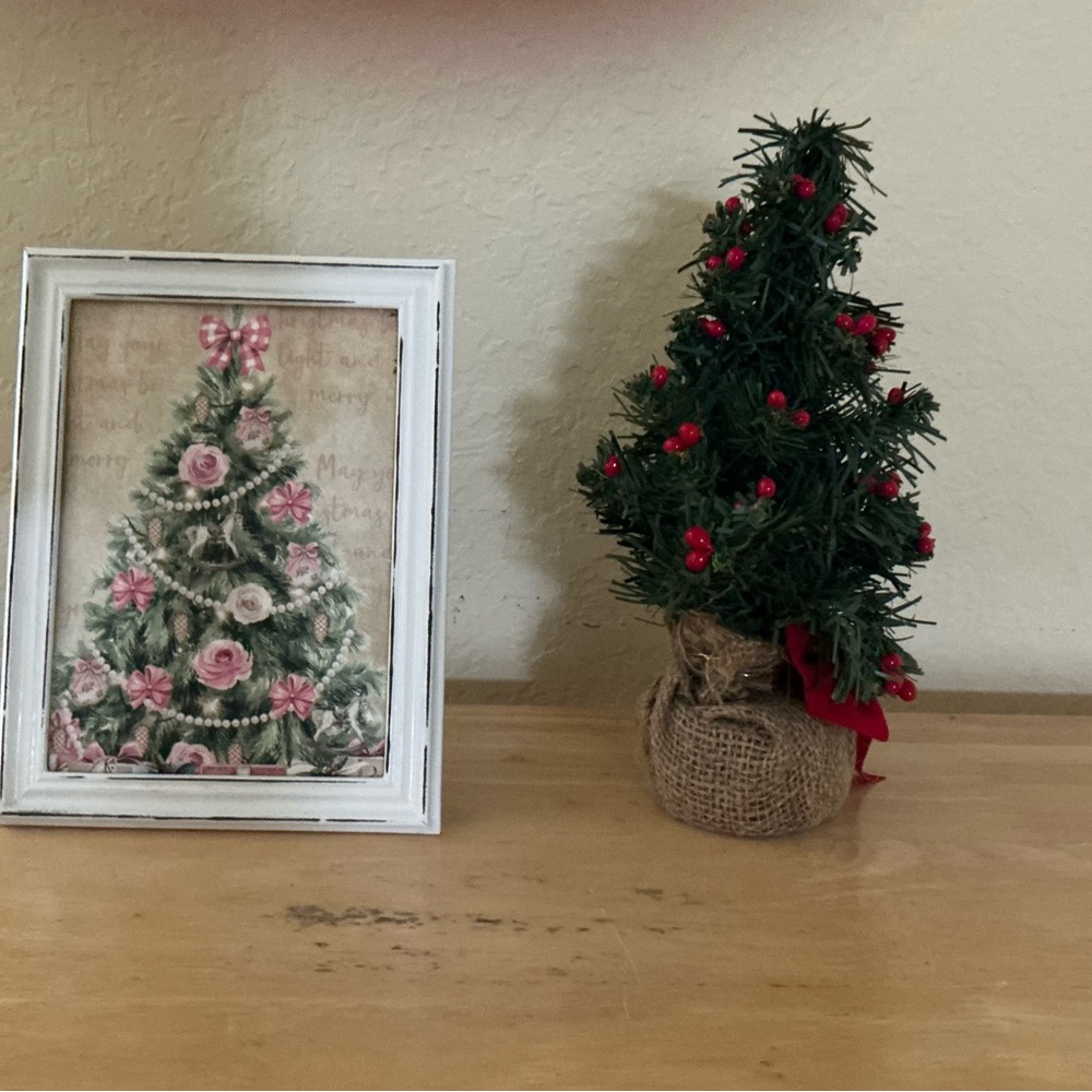 Farmhouse Christmas Tree picture 5x7 w/frame